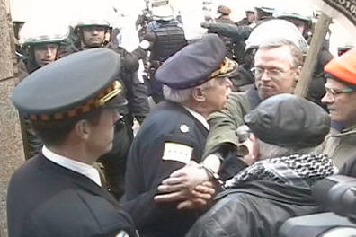 Andy Thayer, arrested, anti Iraq war press conference